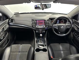2017 Holden Commodore - Thumbnail