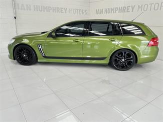 2017 Holden Commodore - Thumbnail