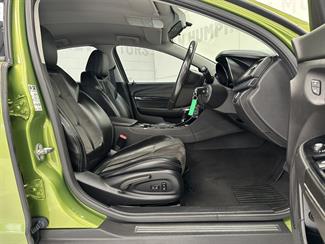 2015 Holden Commodore - Thumbnail