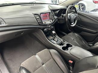 2015 Holden Commodore - Thumbnail