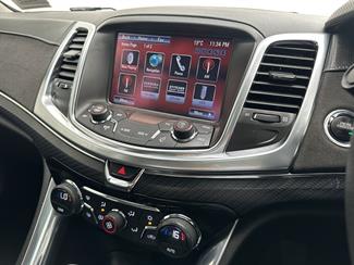 2016 Holden Commodore - Thumbnail