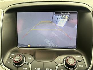 2016 Holden Commodore - Thumbnail