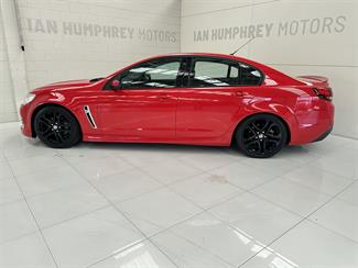 2016 Holden Commodore - Thumbnail