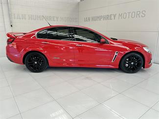 2013 Holden Commodore - Thumbnail