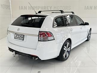 2015 Holden Commodore - Thumbnail