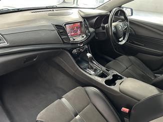 2015 Holden Commodore - Thumbnail