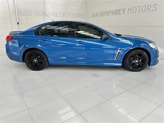 2015 Holden Commodore - Thumbnail