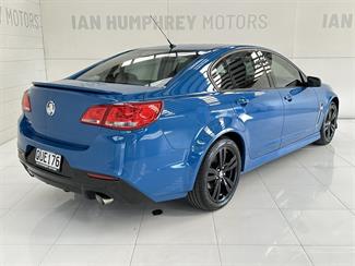 2015 Holden Commodore - Thumbnail
