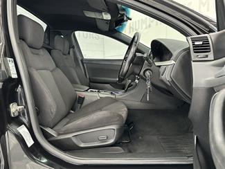 2012 Holden Commodore - Thumbnail