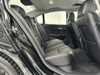 2016 Holden Commodore - Thumbnail