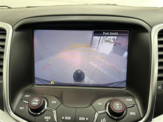 2016 Holden Commodore - Thumbnail