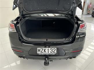 2016 Holden Commodore - Thumbnail