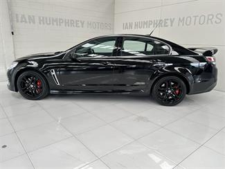 2016 Holden Commodore - Thumbnail