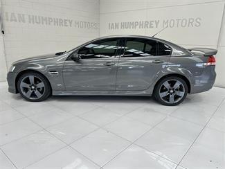 2012 Holden Commodore - Thumbnail