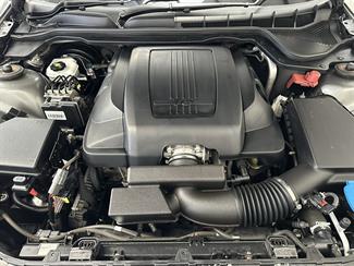 2012 Holden Commodore - Thumbnail