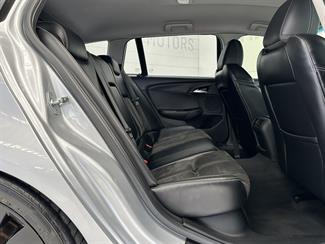 2014 Holden Commodore - Thumbnail