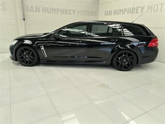 2016 Holden Commodore - Thumbnail