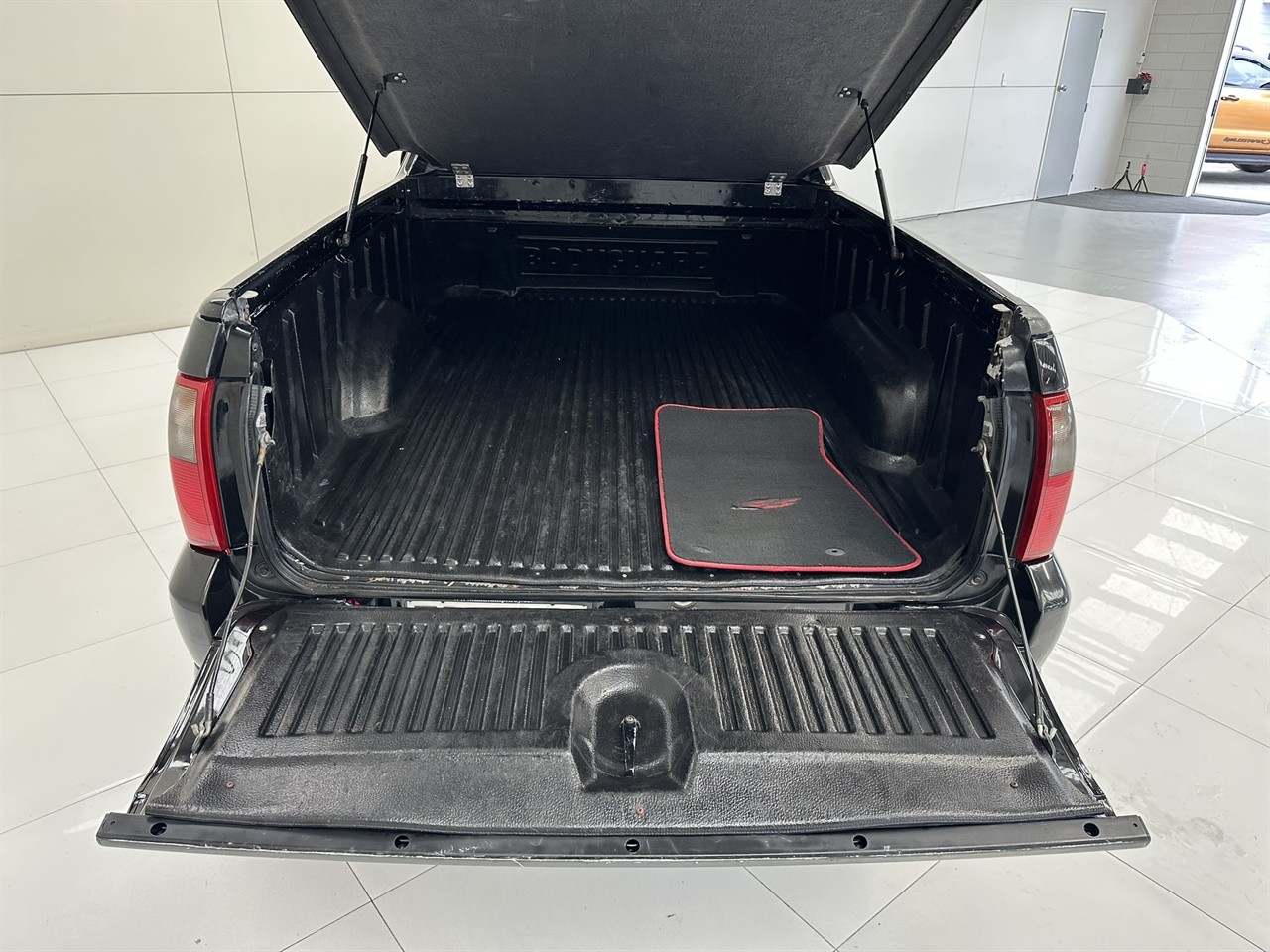 2003 Holden Commodore
