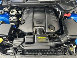 2010 Holden Commodore - Thumbnail
