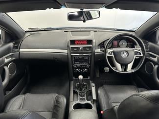 2010 Holden Commodore - Thumbnail