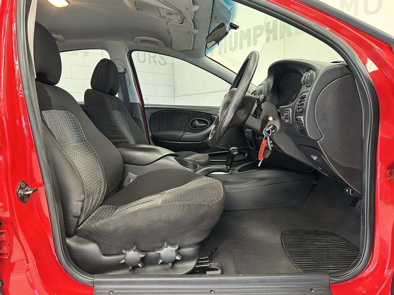 2002 Ford Falcon