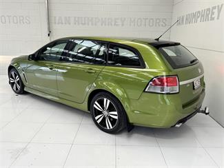 2015 Holden Commodore - Thumbnail