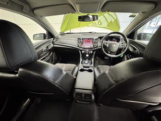 2015 Holden Commodore - Thumbnail