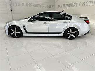 2015 Holden Commodore - Thumbnail