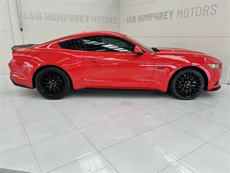 2016 Ford Mustang - Thumbnail