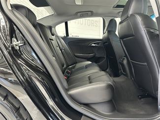 2016 Holden Commodore - Thumbnail