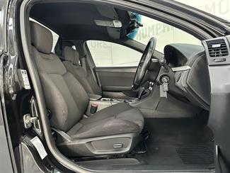 2012 Holden Commodore - Thumbnail