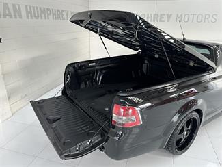 2012 Holden Commodore - Thumbnail