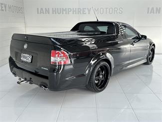 2012 Holden Commodore - Thumbnail