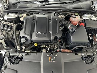2018 Holden Commodore - Thumbnail