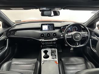 2020 Kia Stinger - Thumbnail