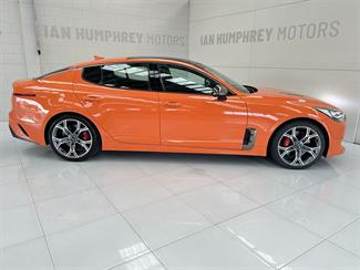 2020 Kia Stinger - Thumbnail
