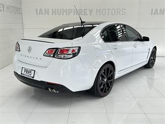 2017 Holden Commodore - Thumbnail