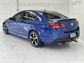 2017 Holden Commodore - Thumbnail