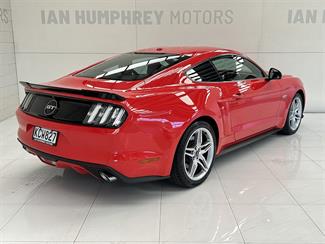 2016 Ford Mustang - Thumbnail