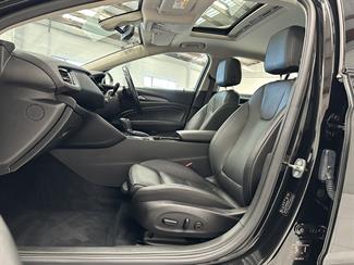 2019 Holden Commodore - Thumbnail