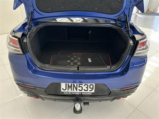 2016 Holden Commodore - Thumbnail