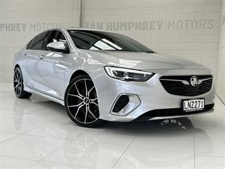 2018 Holden Commodore - Thumbnail