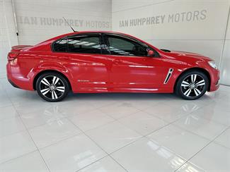 2015 Holden Commodore - Thumbnail