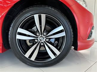2015 Holden Commodore - Thumbnail