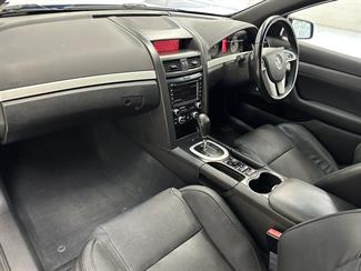 2010 Holden Commodore - Thumbnail