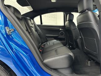 2010 Holden Commodore - Thumbnail