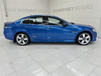 2010 Holden Commodore - Thumbnail