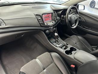 2016 Holden Commodore - Thumbnail