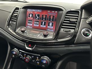 2016 Holden Commodore - Thumbnail