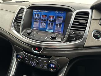 2014 Holden Commodore - Thumbnail
